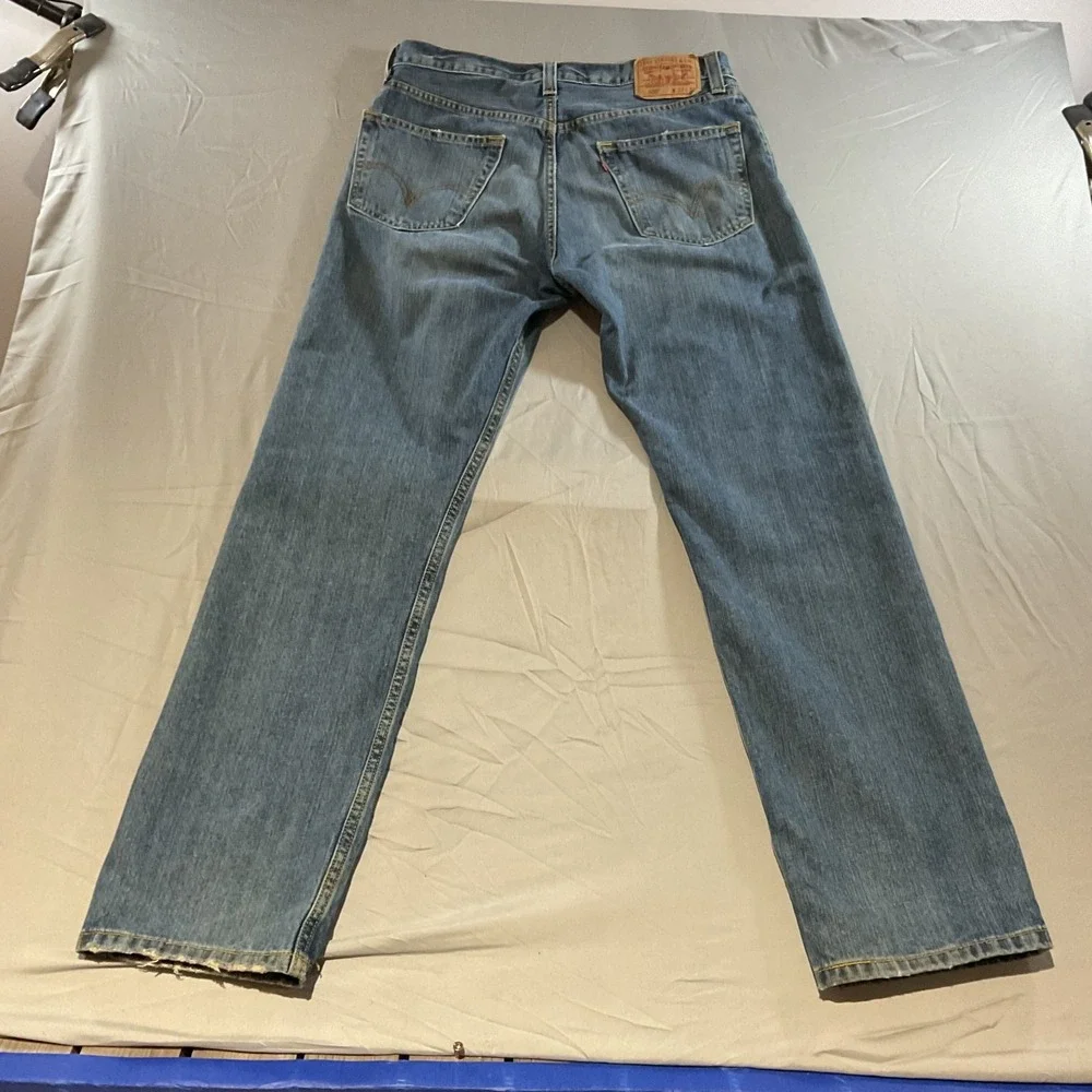 Levi's 505 Regular Fit Men's Jeans 33x32 Blue Denim Straight Leg Zip Fly Classic